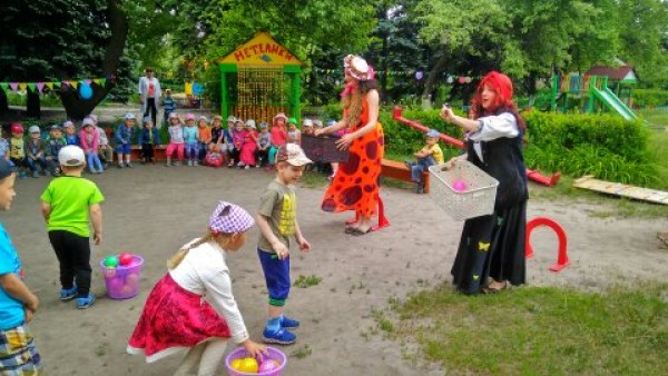 В добропольском детсаду Солнышко встретили лето и день защиты детей