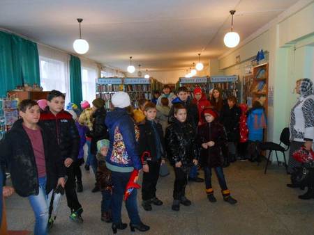 В Центральной городской библиотеке прошел открытый урок воскресных школ Добропольского благочиния