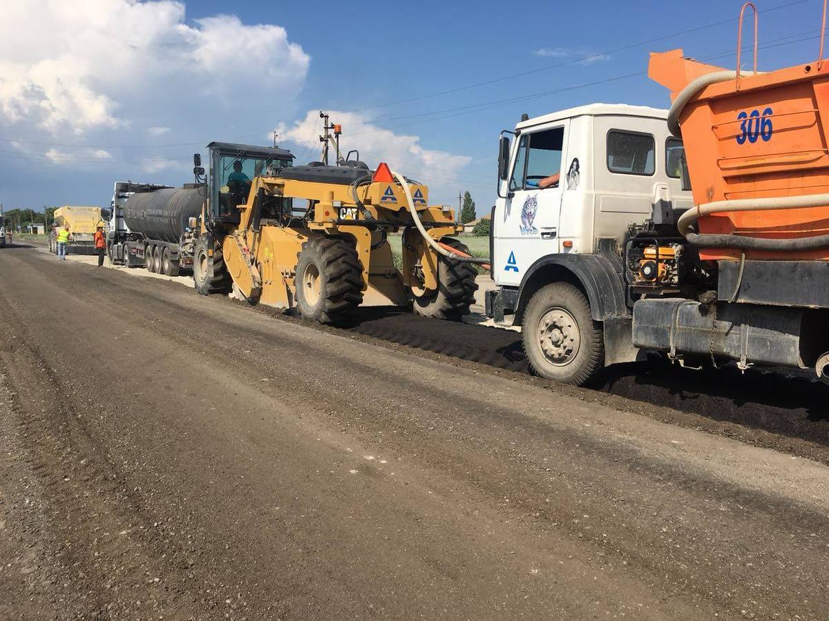 Начался ремонт автодороги Краматорск – Доброполье