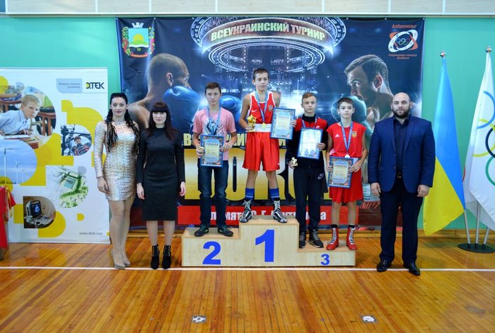 В Добропіллі пройшов VIII Всеукраїнський турнір з боксу пам’яті С.Г. Арутюнова + ВIДЕО