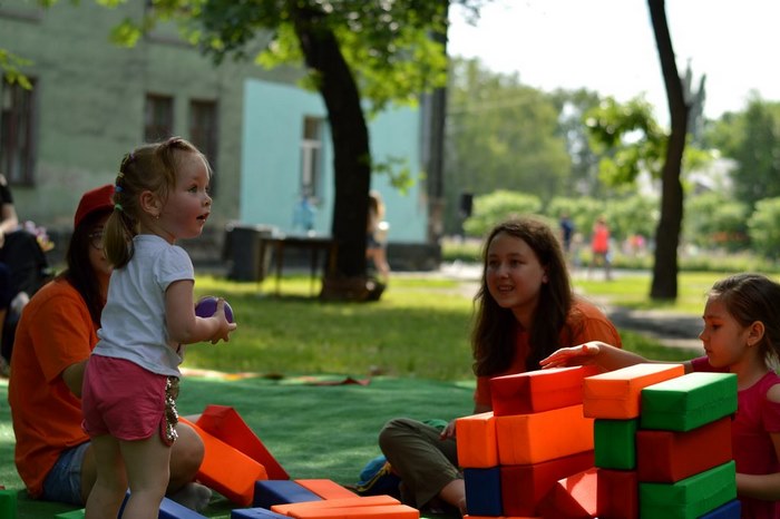 В Доброполье отпраздновали День защиты детей + ФОТО + ВИДЕО