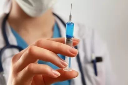 Какие прививки необходимо сделать добропольским школьникам перед началом учебного года