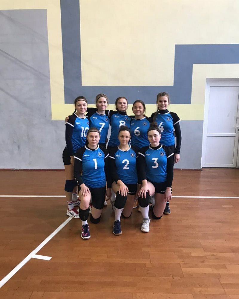 І знову Добропільські волейболістки - призерки серед жіночих команд