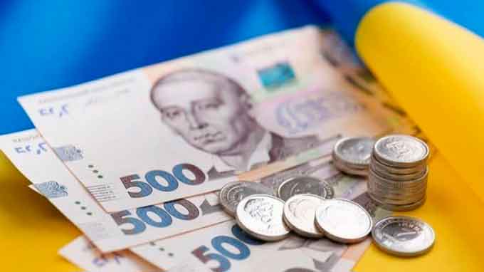 Повышение пенсий: украинцы в возрасте 70+ будут получать по 3000 грн