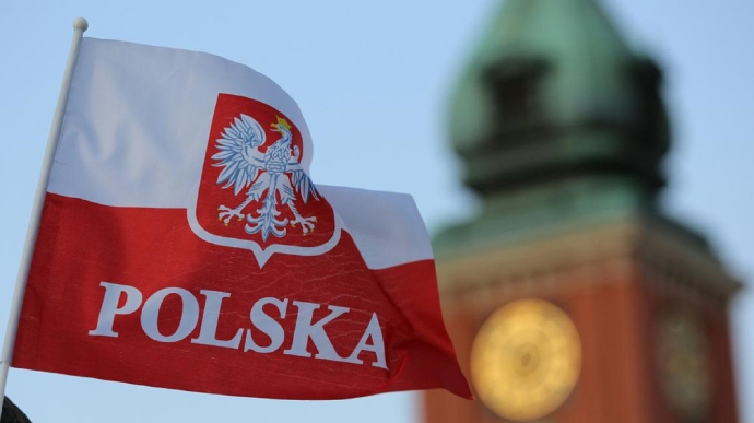 Новые правила в Польше: как теперь изменится жизнь украинских заробитчан